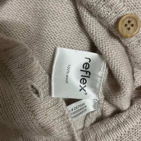 Reflex wool baby button down onesie - Picture 4 of 4